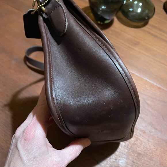 Vintage Coach City Bag in Brown 9790 - Picture 8 of 14